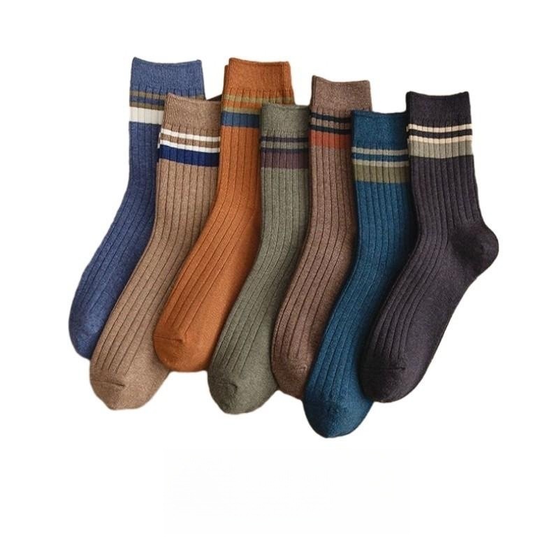 Men's Mid-Calf Versatile Korean Japanese Style Socks - Image 9